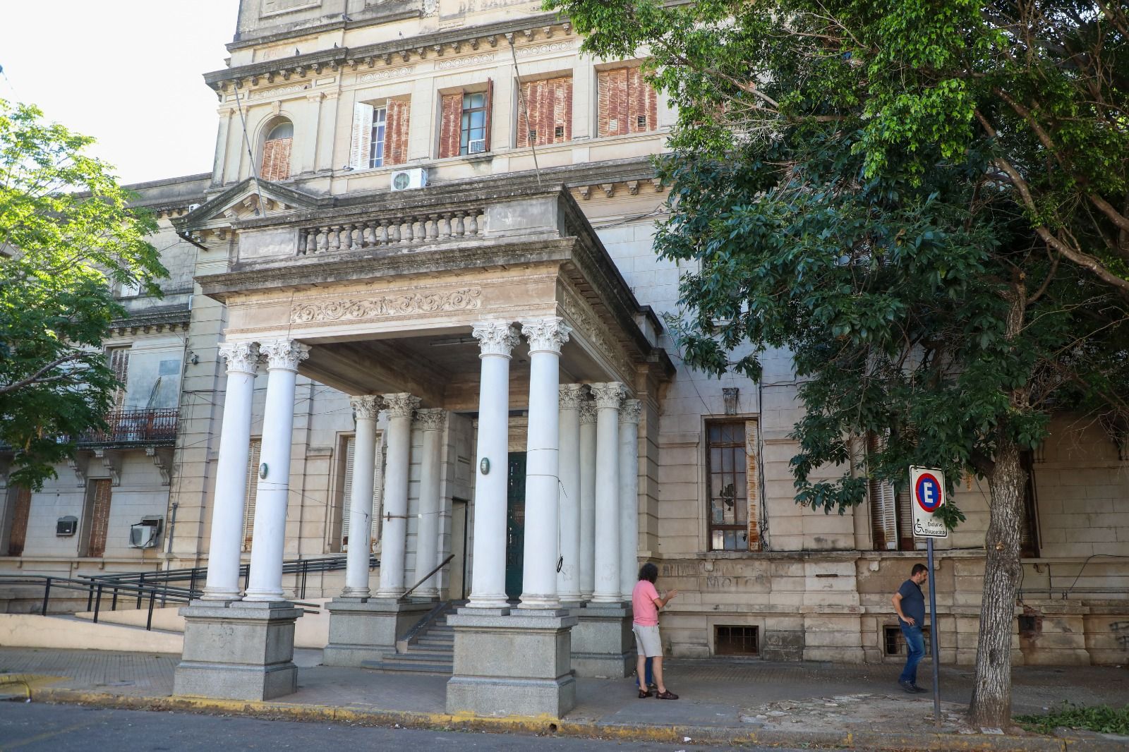 Avanza la implementación de un plan de seguridad para el ex Hospital Italiano