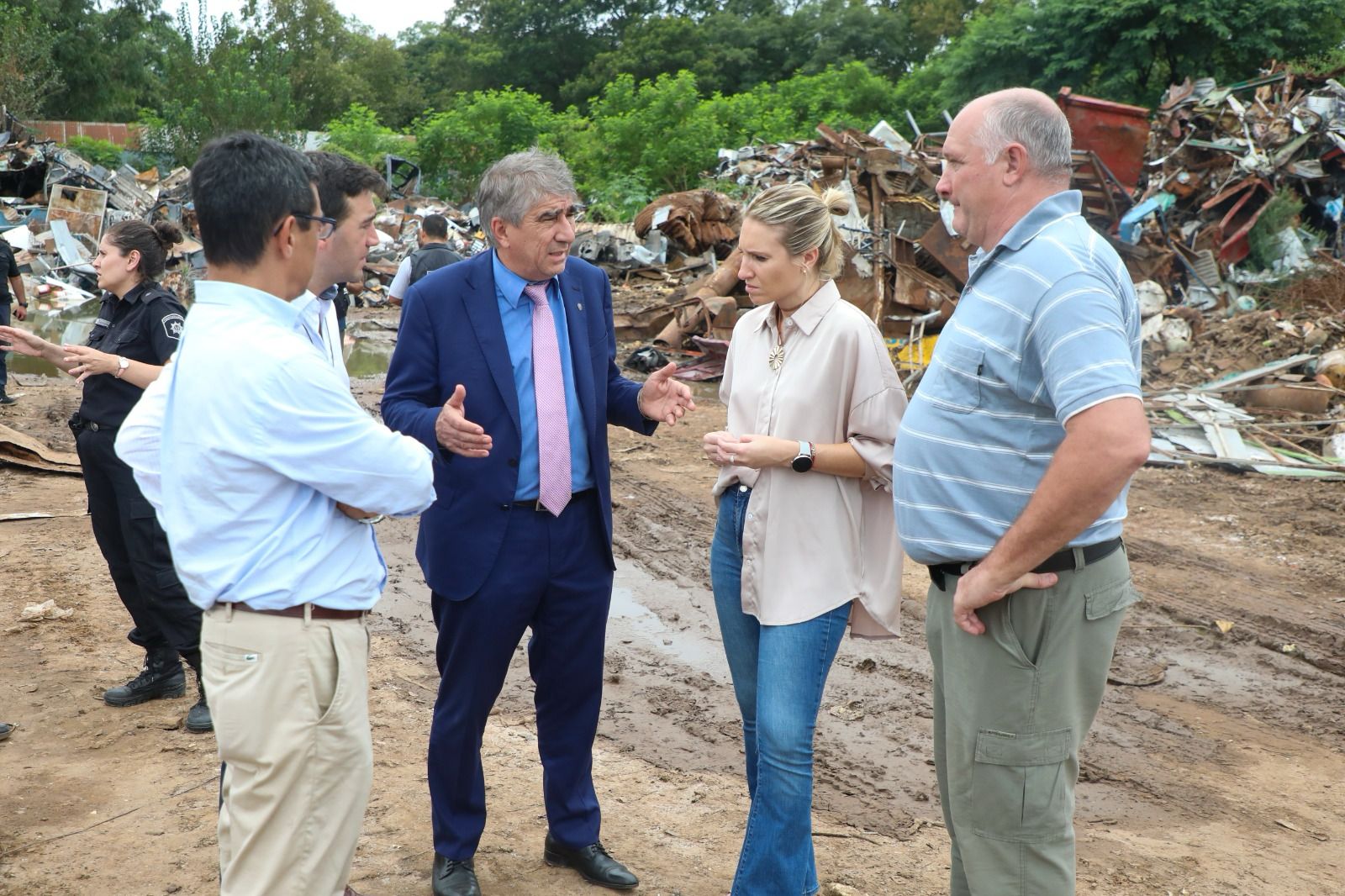 Provincia clausuró 6 desarmaderos y chatarrerías en el Departamento La Capital