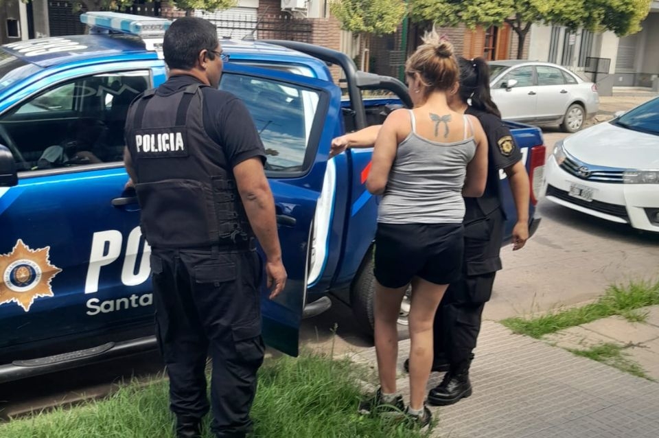 Detuvieron a una mujer implicada en el caso de los restos encontrados en la Plaza Escalante