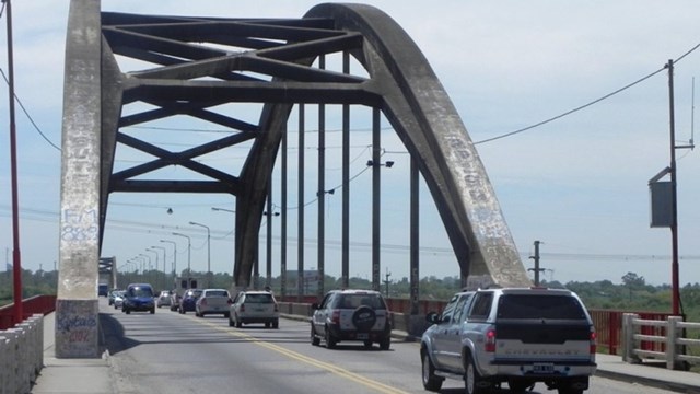 Los Concejales exigen obras y la urgente licitaciòn del nuevo Puente Carretero