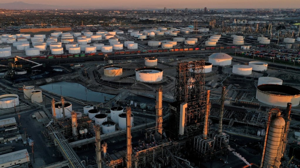 El barril de Brent alcanzó su valor más alto en seis meses