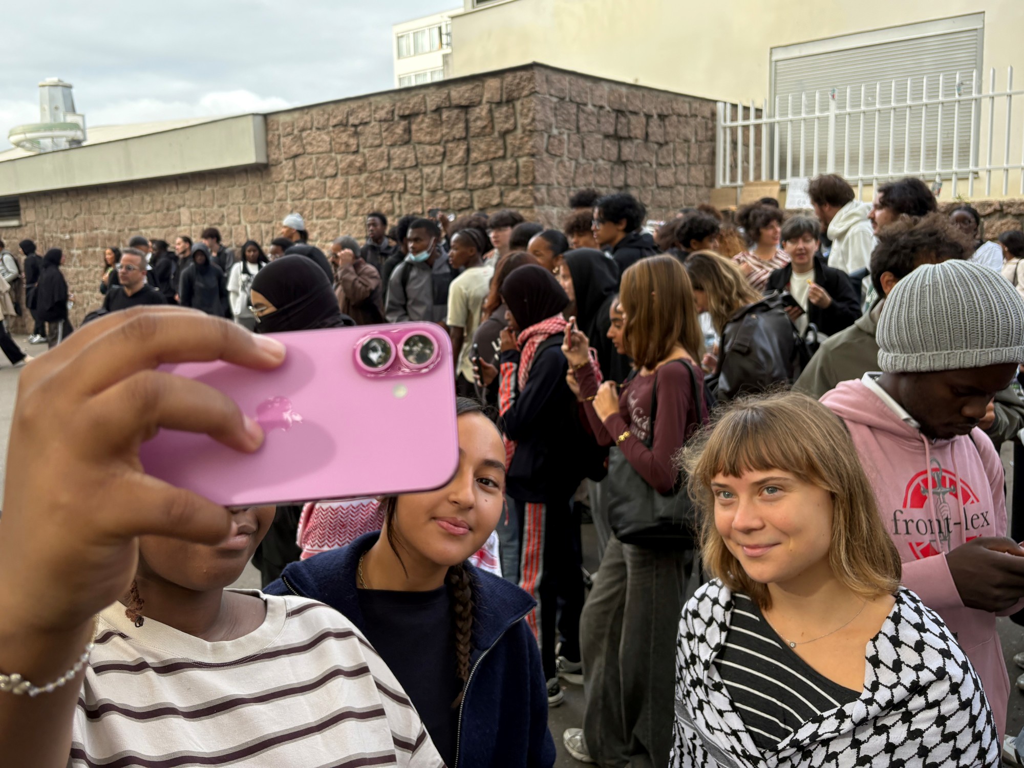 La activista sueca Greta Thunberg este martes en París