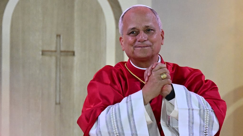 El Papa fue internado en el Gemelli y el Vaticano confirmó que sigue en pie su viaje a la Argentina